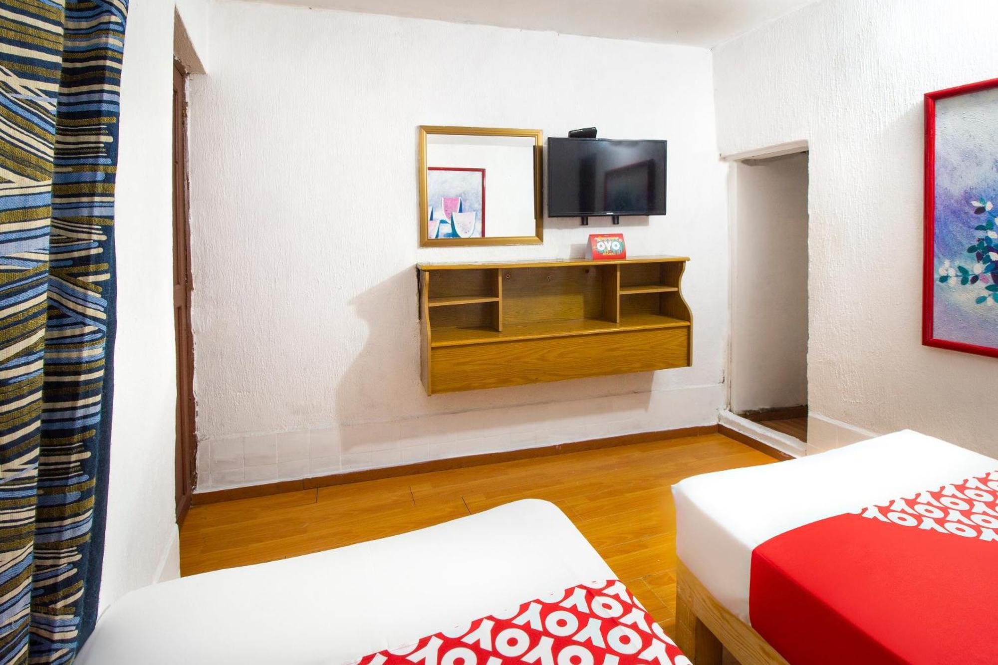 Oyo Hotel Brazil,Guadalajara,Estadio Jalisco Extérieur photo