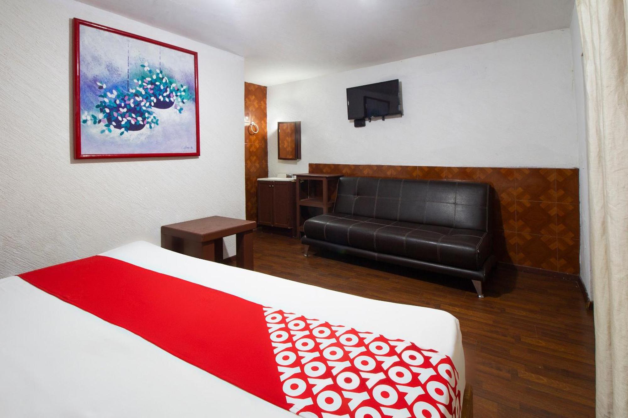 Oyo Hotel Brazil,Guadalajara,Estadio Jalisco Extérieur photo