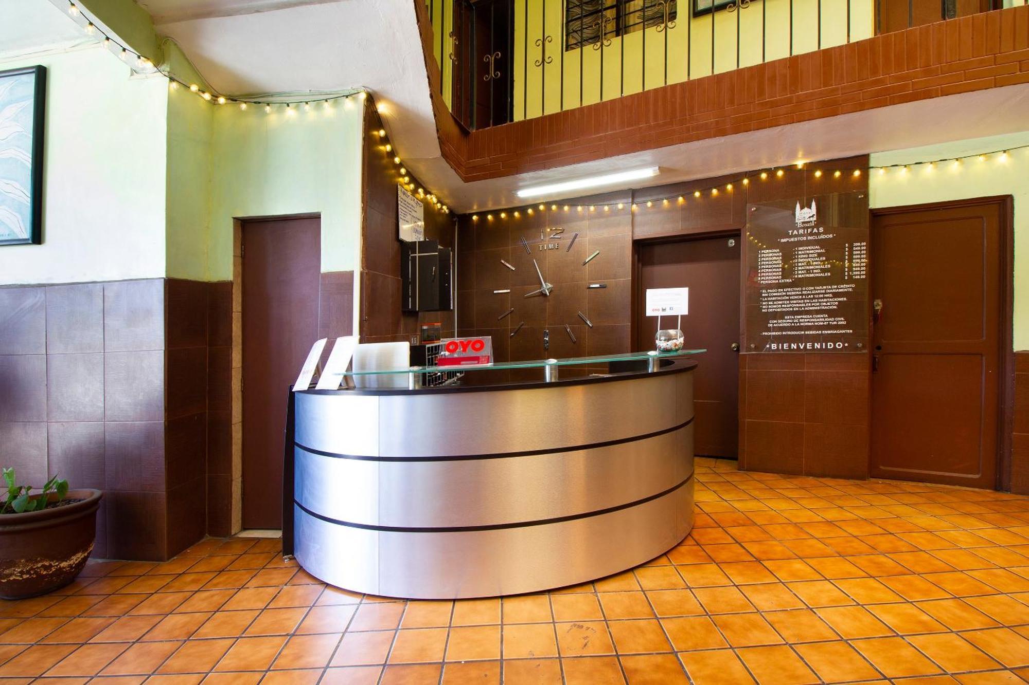 Oyo Hotel Brazil,Guadalajara,Estadio Jalisco Extérieur photo