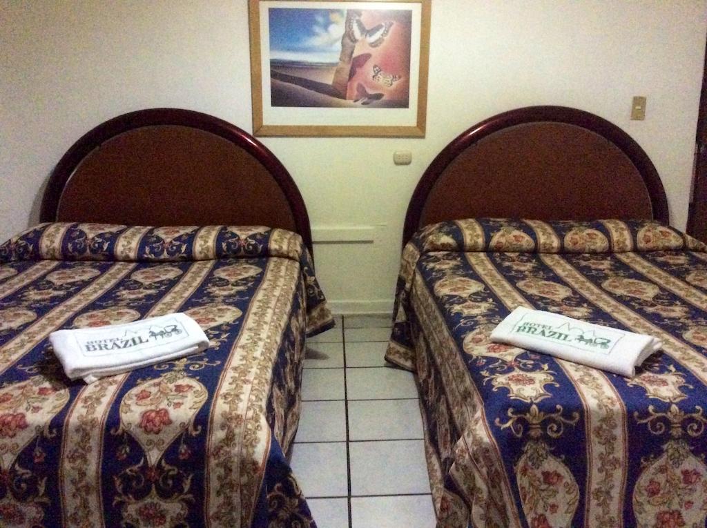 Oyo Hotel Brazil,Guadalajara,Estadio Jalisco Chambre photo