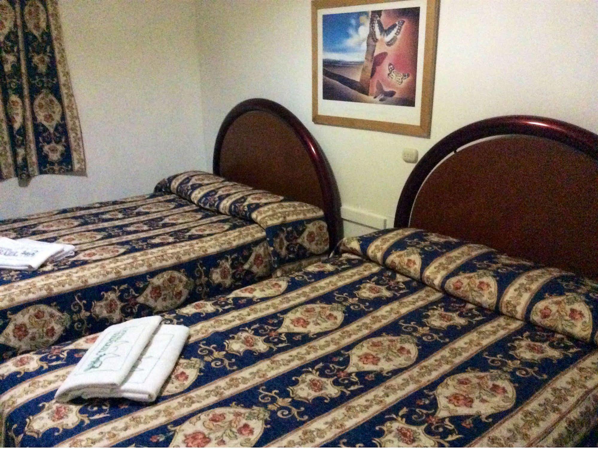 Oyo Hotel Brazil,Guadalajara,Estadio Jalisco Extérieur photo