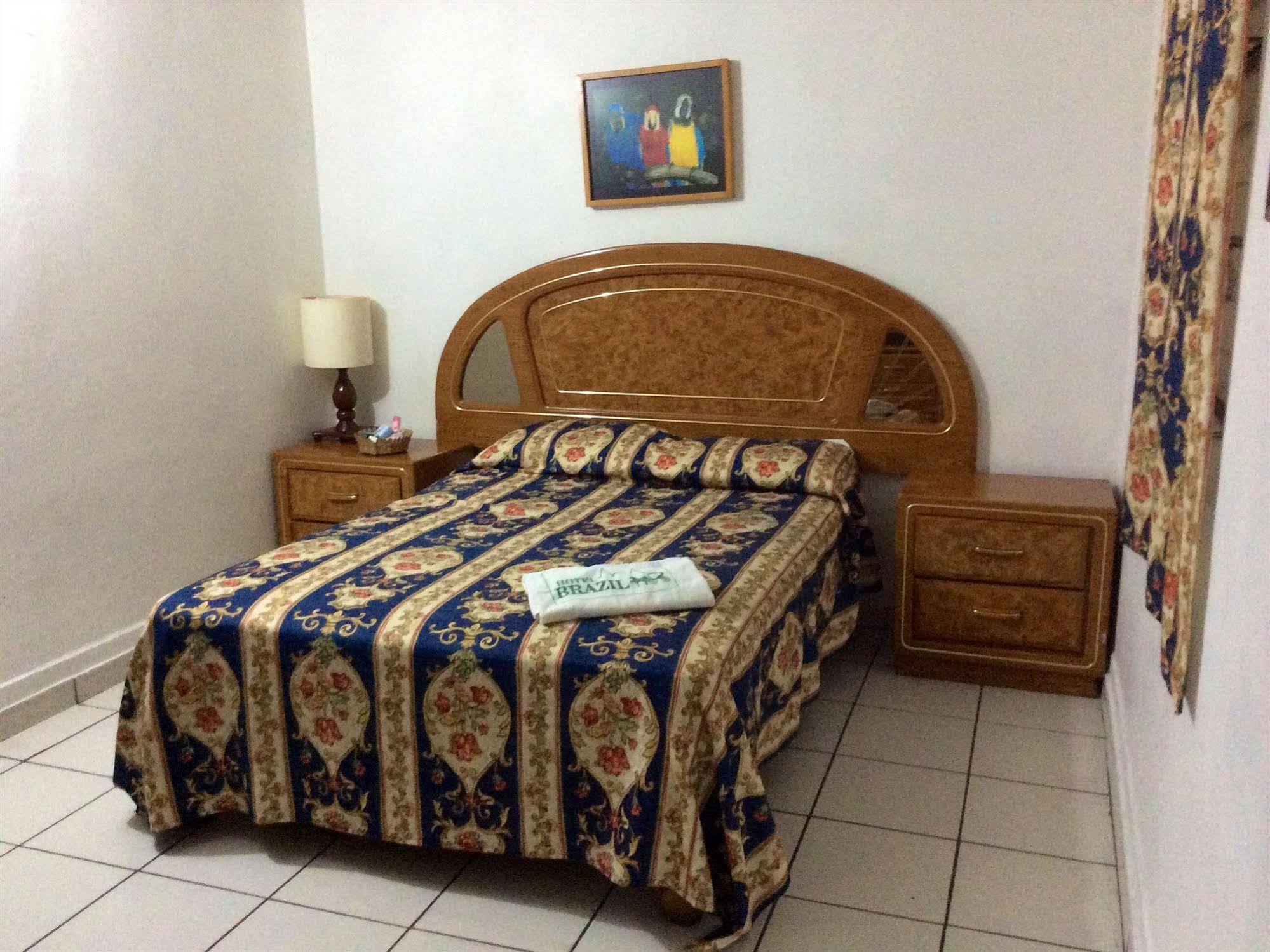 Oyo Hotel Brazil,Guadalajara,Estadio Jalisco Extérieur photo